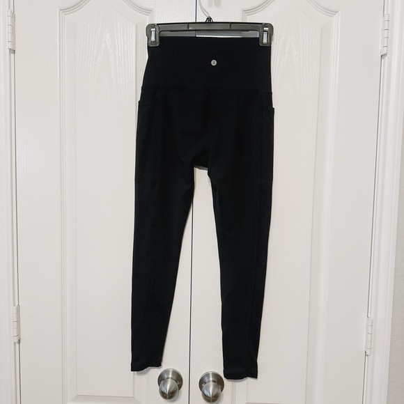 Danskin High Waist 7/8 Side pockets Leggings Size XS Black - Picture 2 of 12